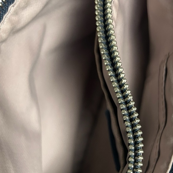 TUMI Blue Nylon Triple Zip Detachable Crossbody Bag - Picture 9 of 10